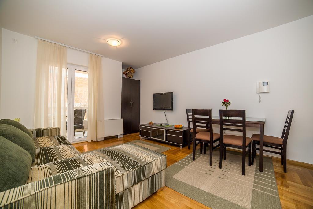 Apartments Kristina Μακάρσκα Εξωτερικό φωτογραφία